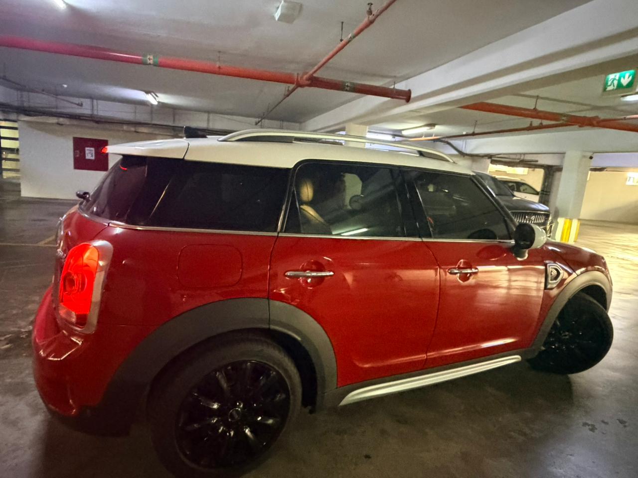 Rosso Mini Cooper Countryman S 2019